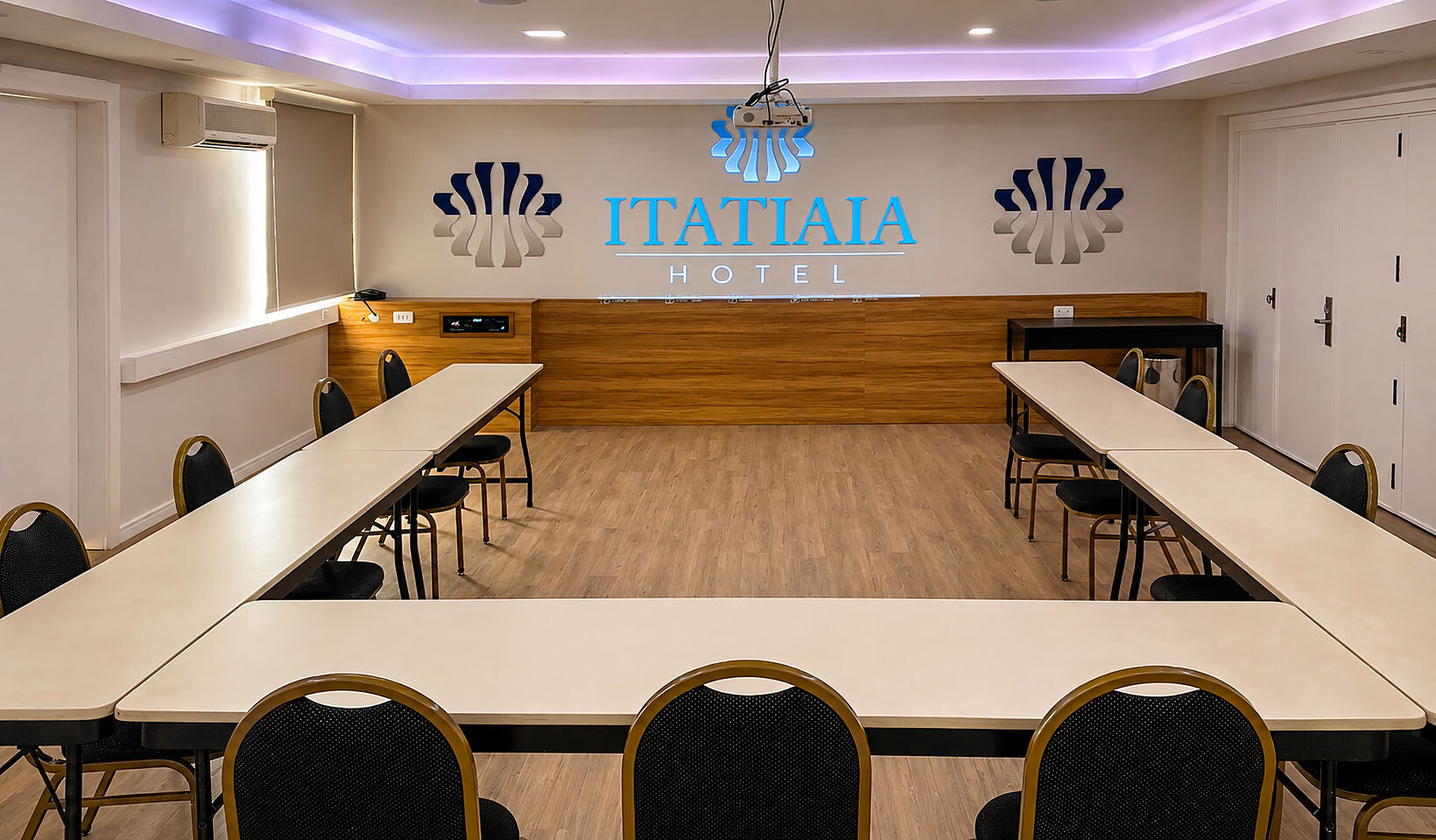 Sala Jacarandá do Hotel Itatiaia